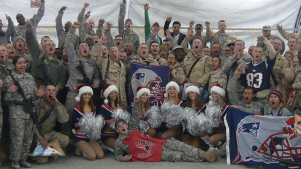 Patriots Cheerleaders visiting European bases > Air Force Reserve Command >  News Article