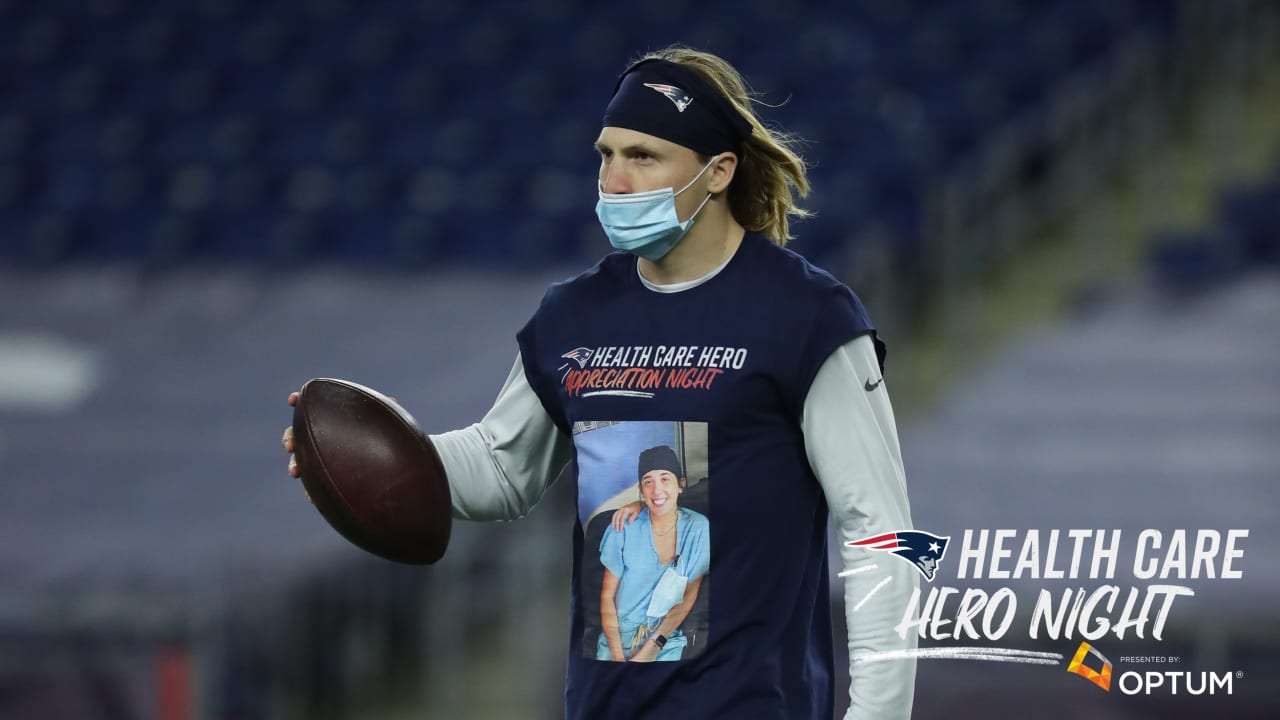 Adrian Phillips, Chase Winovich, Gunner Olszewski honor their ...