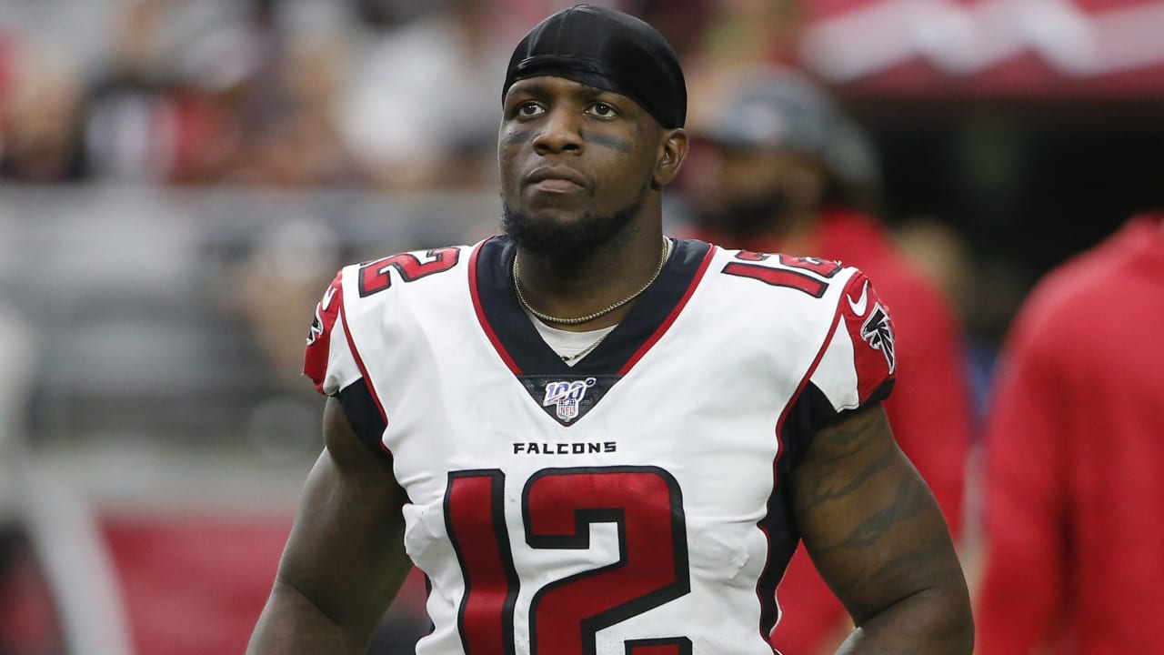 Report: Patriots trade 2nd-rounder for Mohamed Sanu