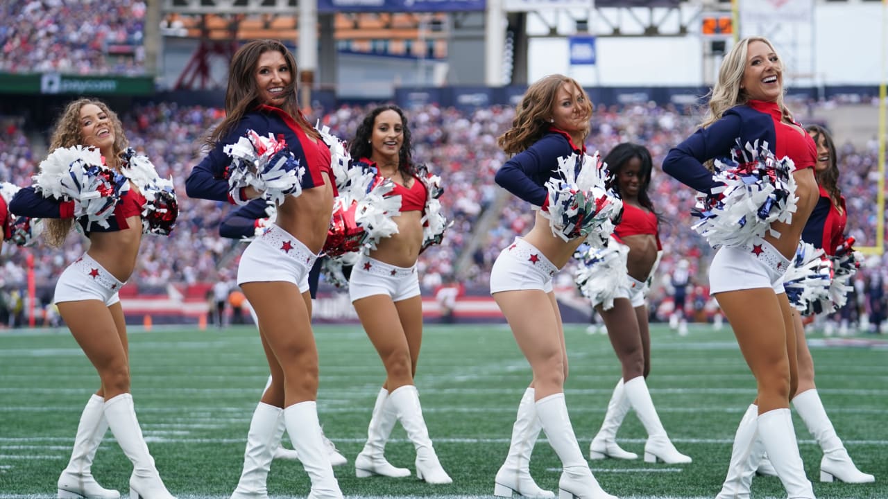 New England Patriots Cheerleaders - FINALLY GAME DAY! Photo by Dwight  Darian