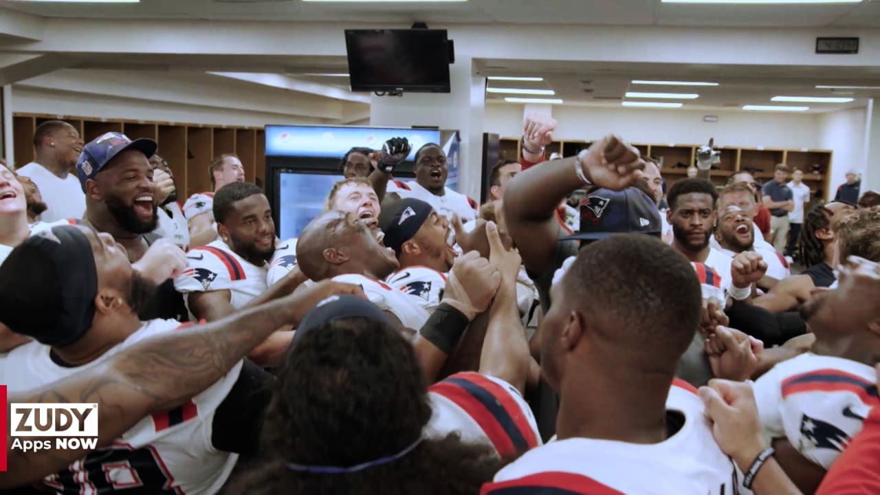 WATCH: Bears' post-game locker room celebration after win vs. Patriots