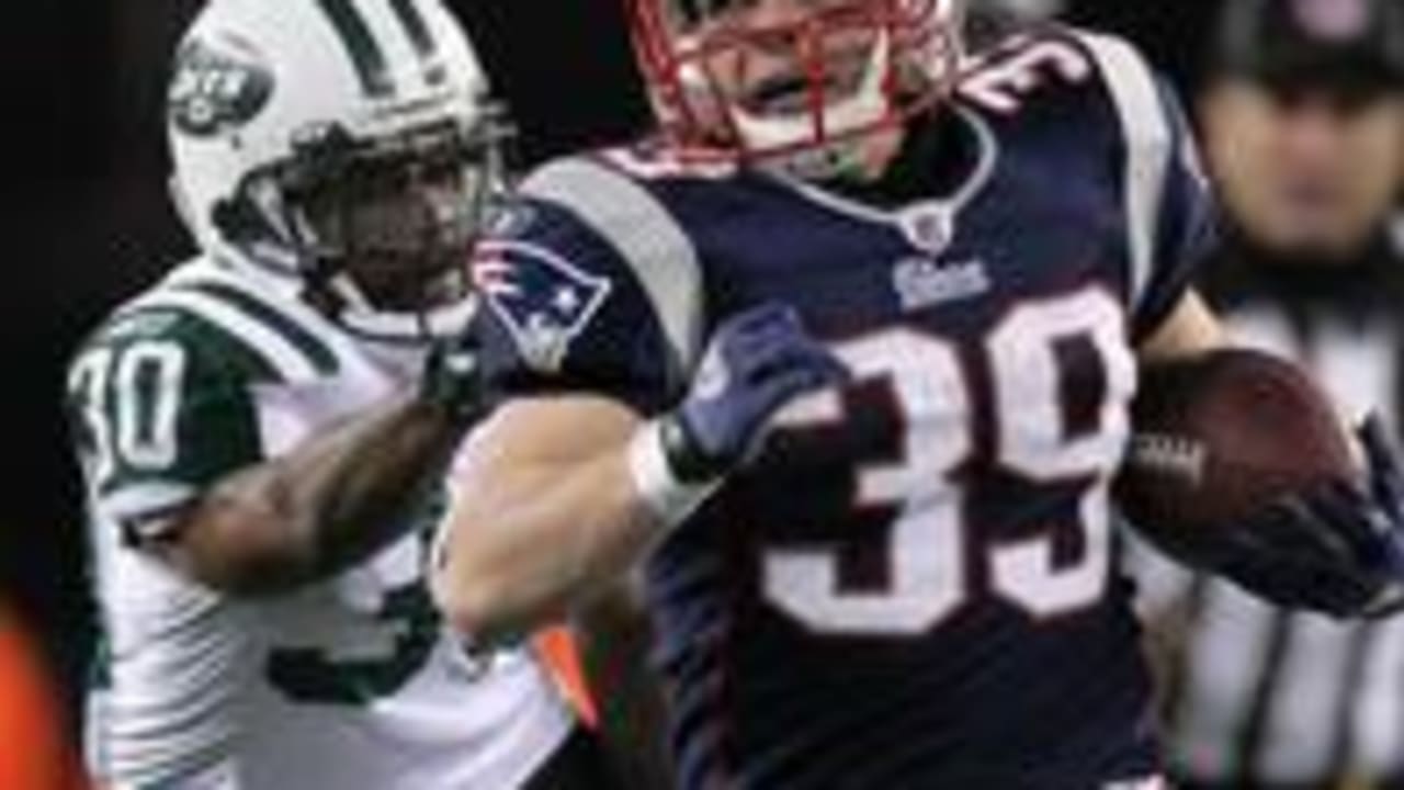 19 September 2010: New England Patriots linebacker Rob Ninkovich (50)  during the Jets 28-14 win