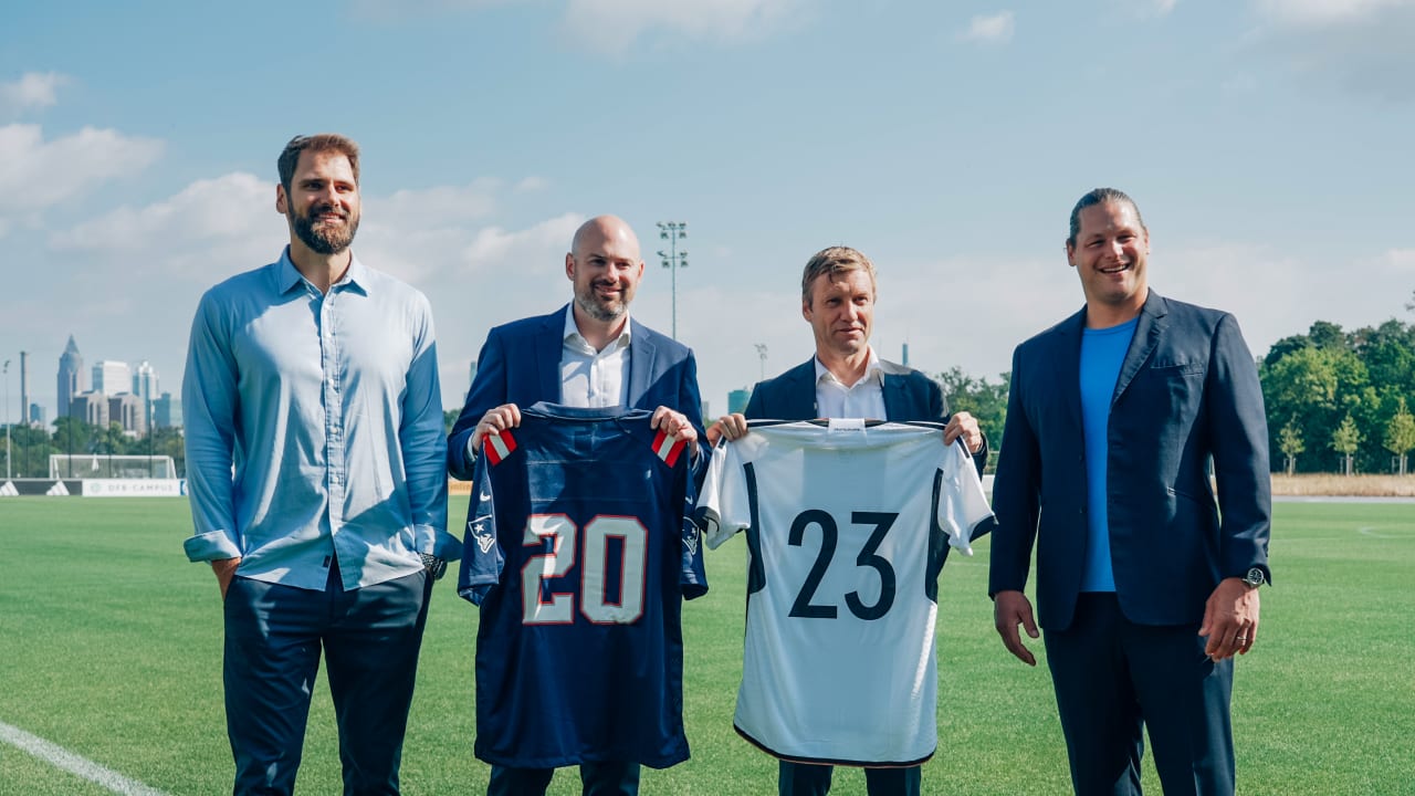 Zwei ehemalige Fußballmeister geben Partnerschaft bekannt.  Sie werden sich diesen Herbst gegenseitig in Trainingseinrichtungen empfangen