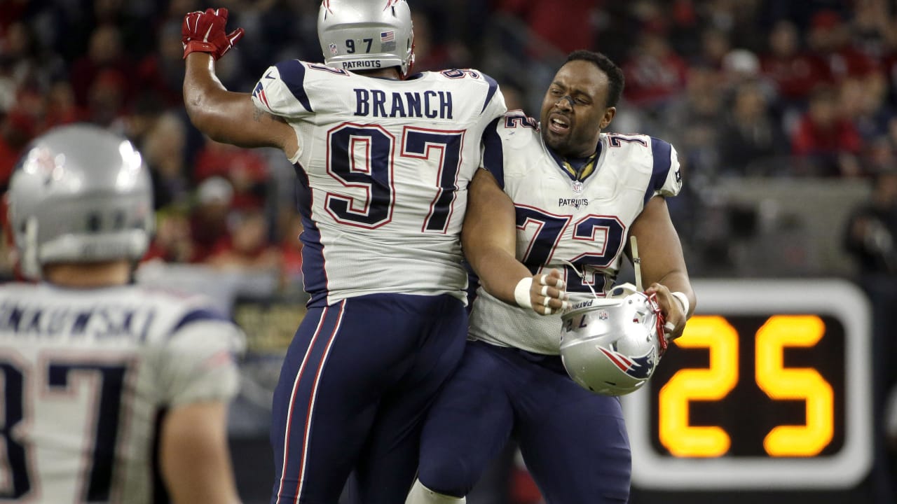 Patriots tease throwback red uniforms ahead of matchup vs. Lions