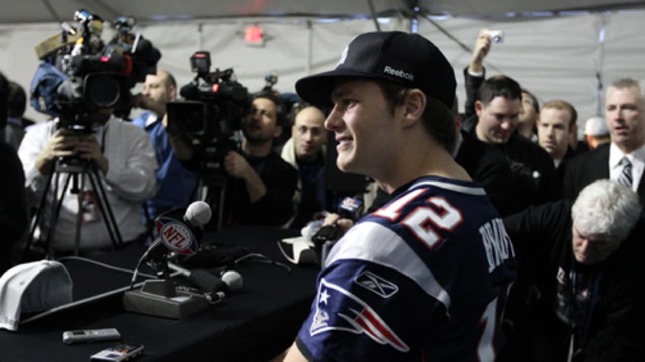 Side-By-Side Video Of Tom Brady's Combine Run, Reception Is Glorious 