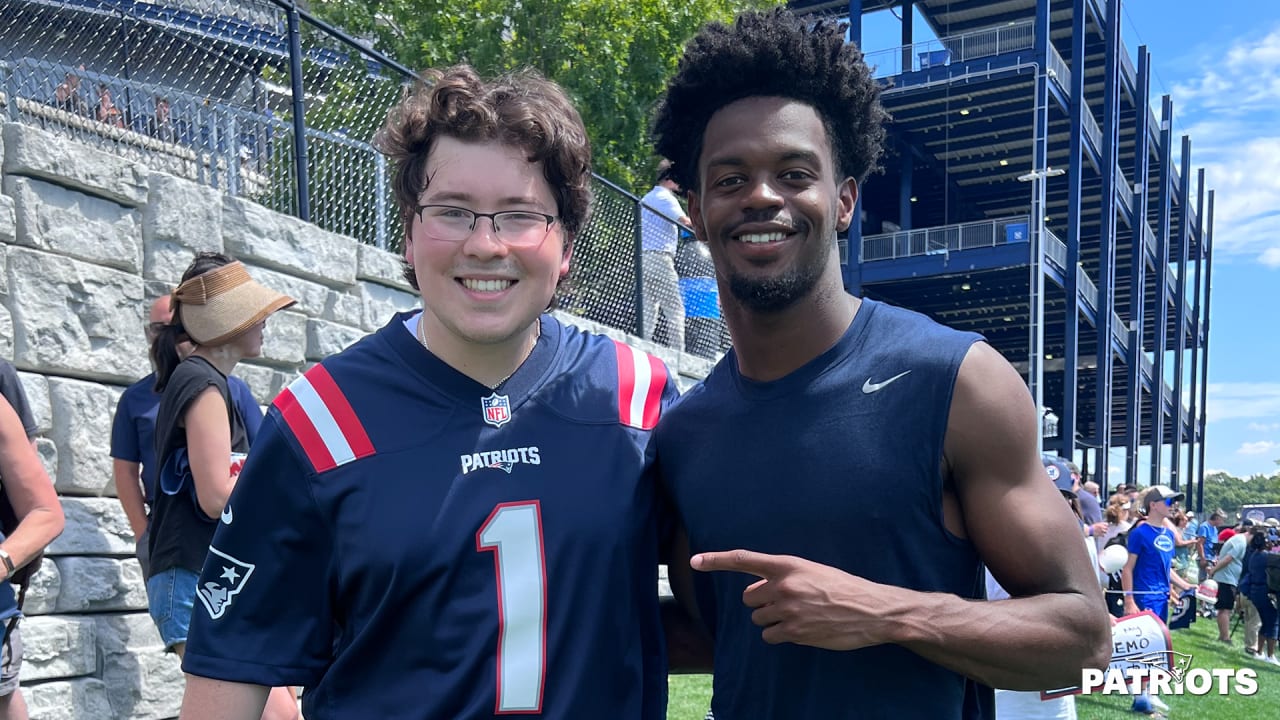 Patriots rookie Tyquan Thornton shares full-circle moment with fan who helped make his NFL dreams come true