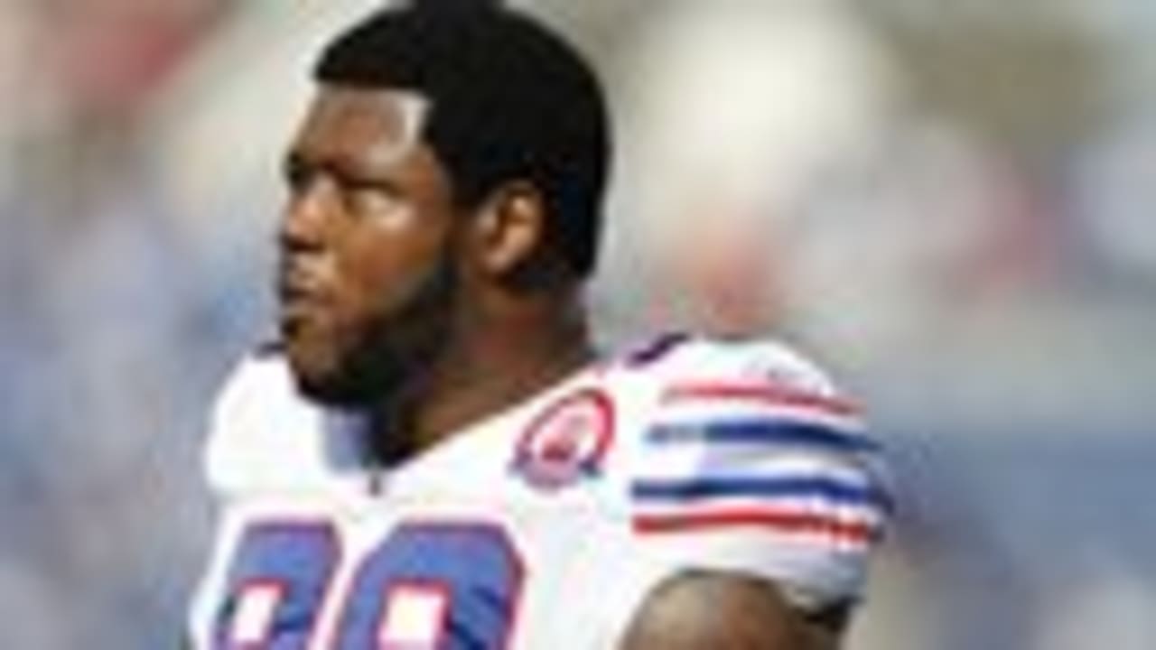 Patriots sign veteran DL Marcus Stroud