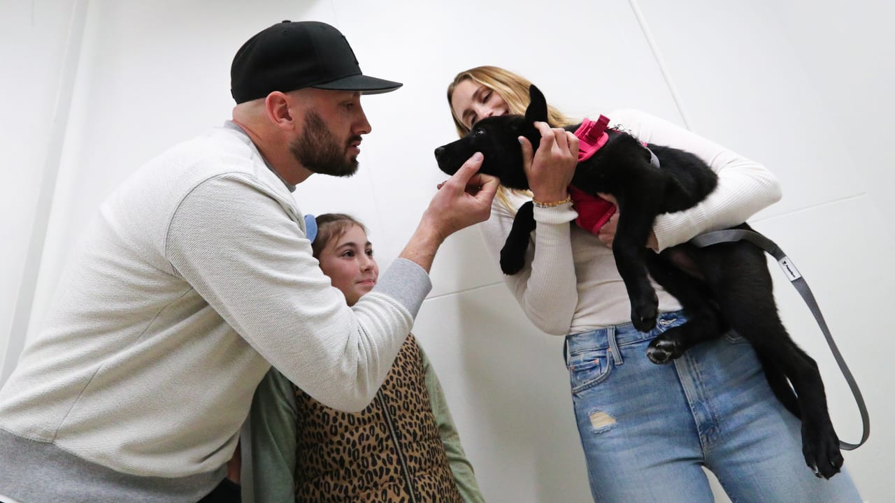 Brian Hoyer and family visit MSPCA-Angell in Boston