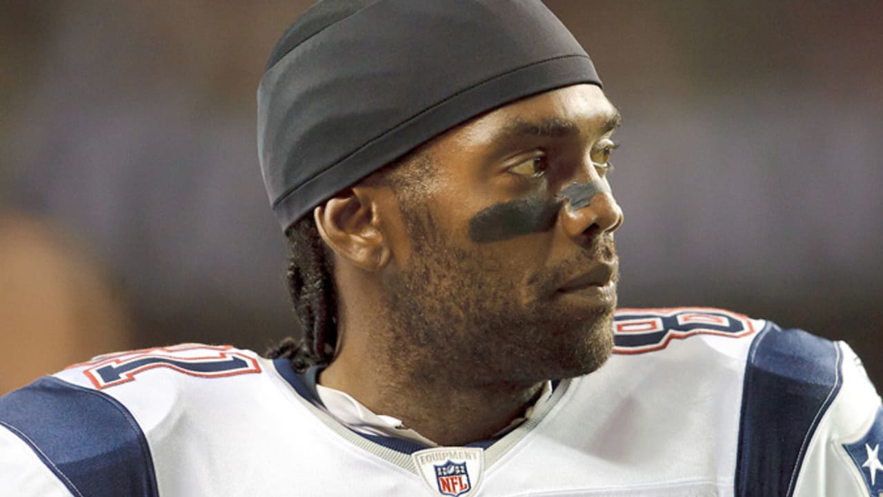 Randy Moss set to come out of retirement, wants to play for NFL