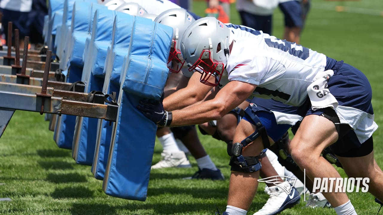 Ty Montgomery, Isaiah Wynn spotted at Patriots practice in Miami