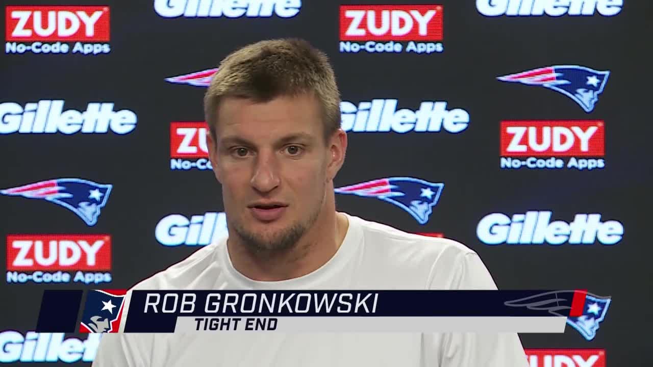 Rob Gronkowski's shirt says he's sorry for partying 