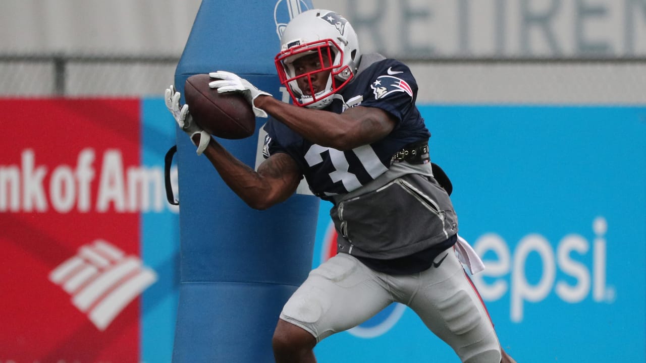 Jonathan Jones is ready to lead Patriots' next wave in secondary