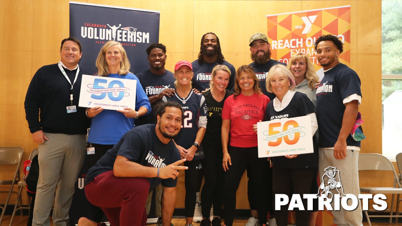Patriots visit LIVESTRONG program at Foxboro YMCA for pickleball