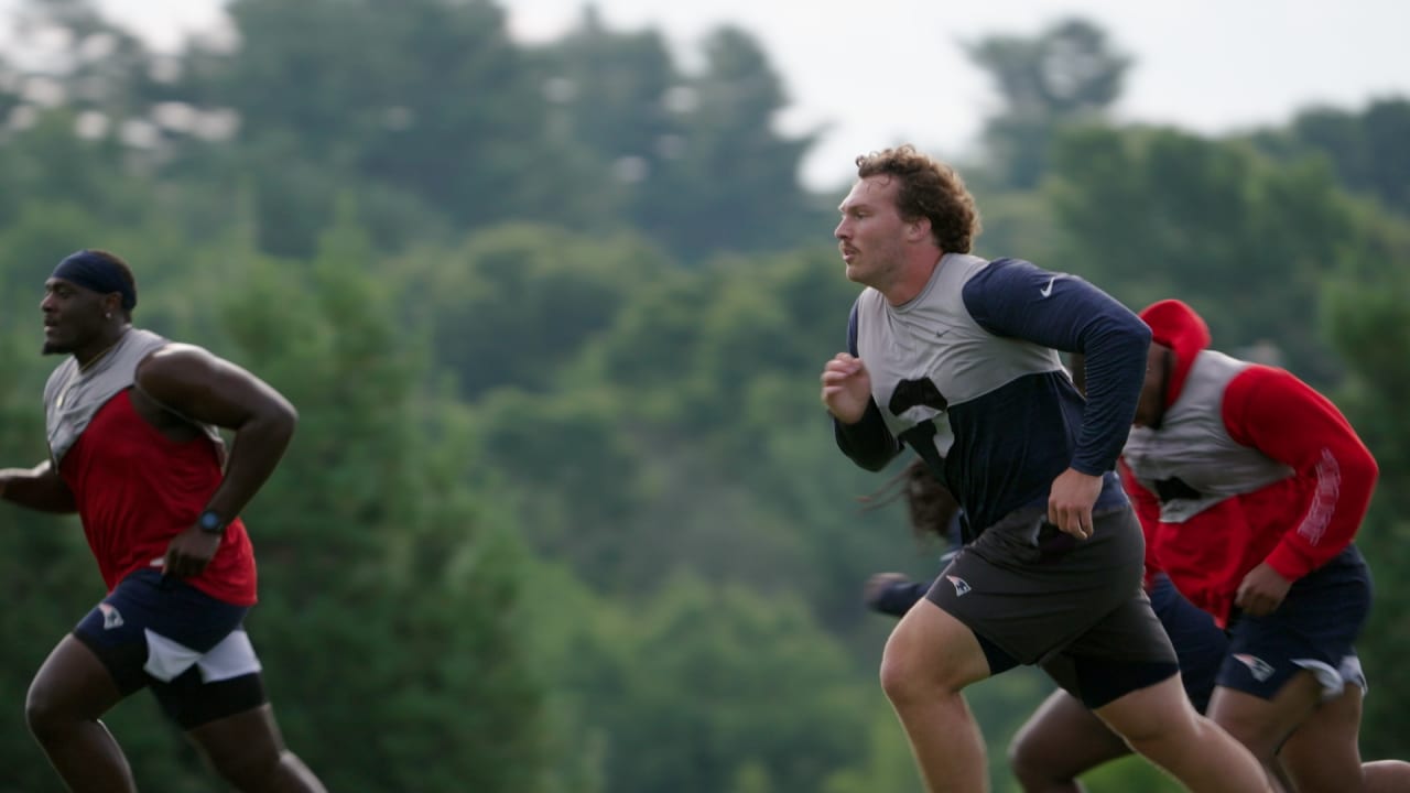 Patriots Rookies Begin Training Camp