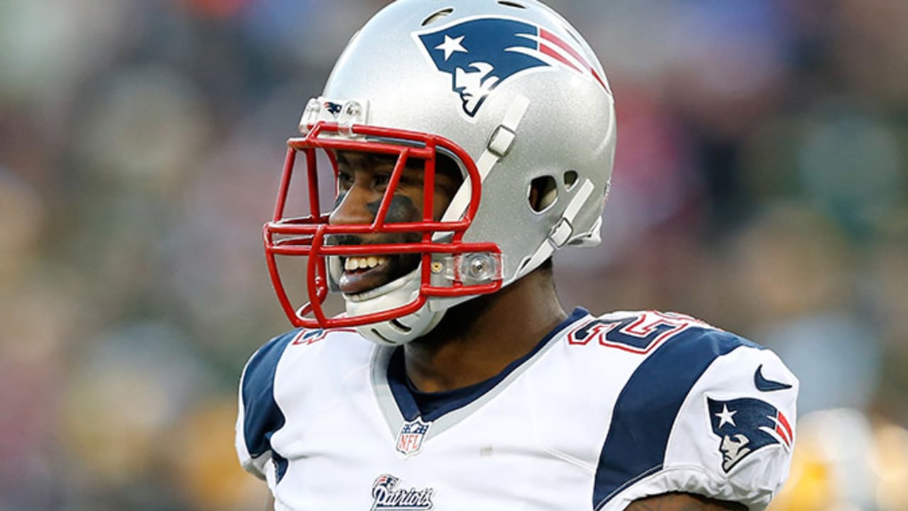 Patriots notes: Tom Brady says Darrelle Revis 'just a great player'