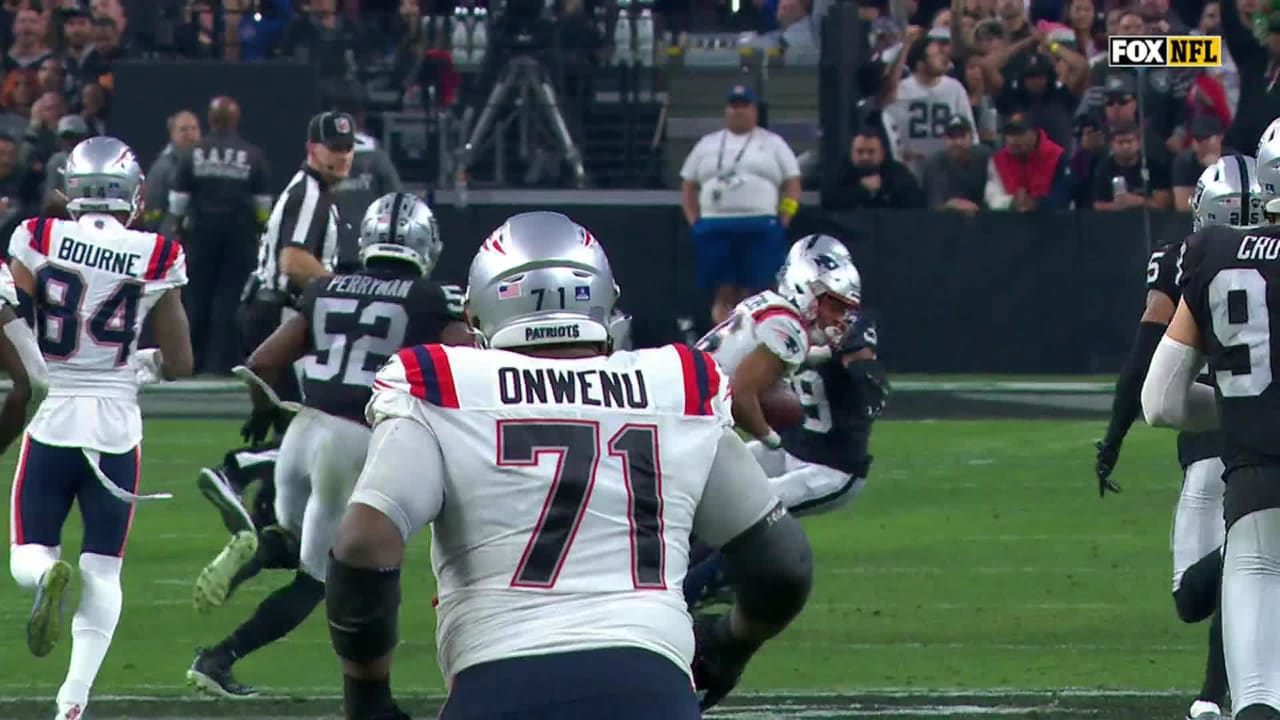 Patriots hurt by NFL's mystifying decision to uphold Raiders' game-tying  touchdown, leading to insane loss on final play - CBS Boston