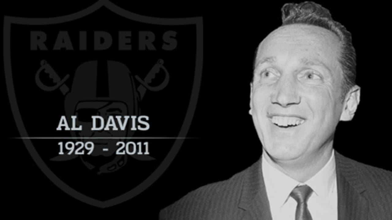 Al Davis, Hall of Fame owner of Raiders, dies at age 82