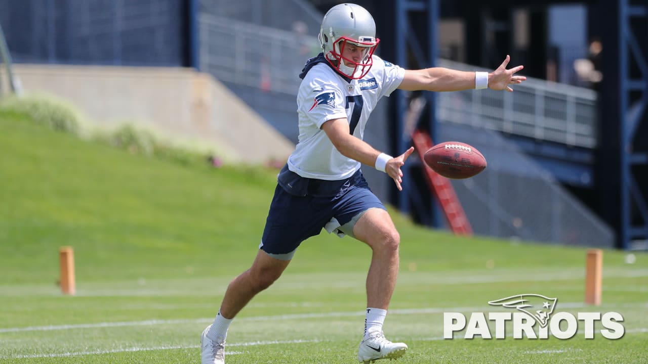 Jake Bailey excited to be sticking with Pats