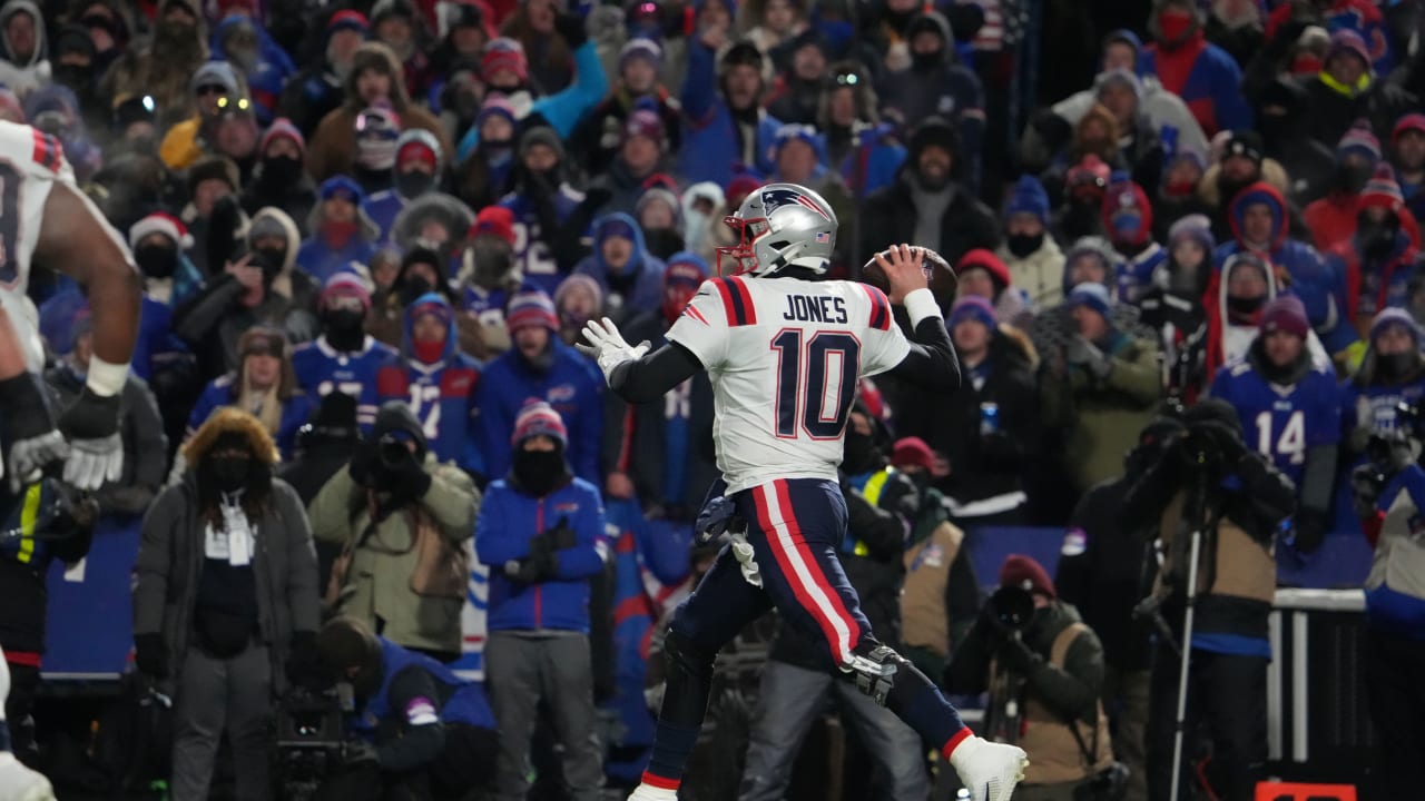 Photos: Patriots at Bills Wild Card Playoff