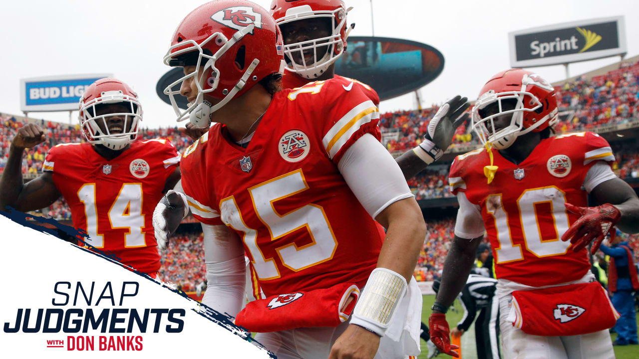 Patrick Mahomes Accomplishes Two Goals in Chiefs' Preseason Opener vs.  Bears - Chiefs Digest