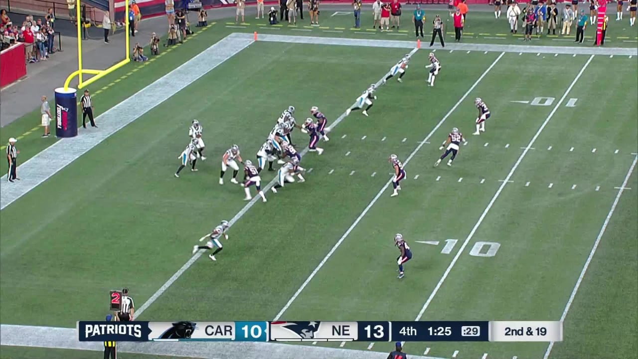 DaMarcus Mitchell punches football free for Sam Roberts recovery TD
