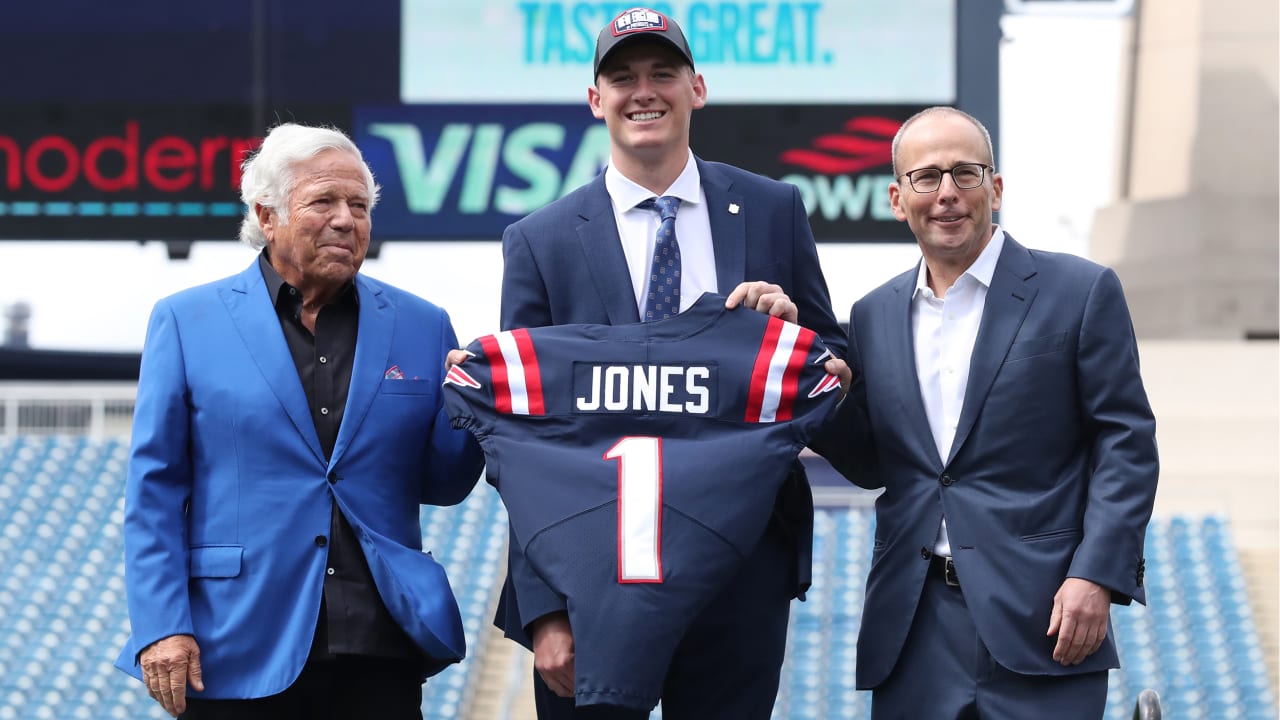 Photos: Krafts welcome Mac Jones to Foxboro