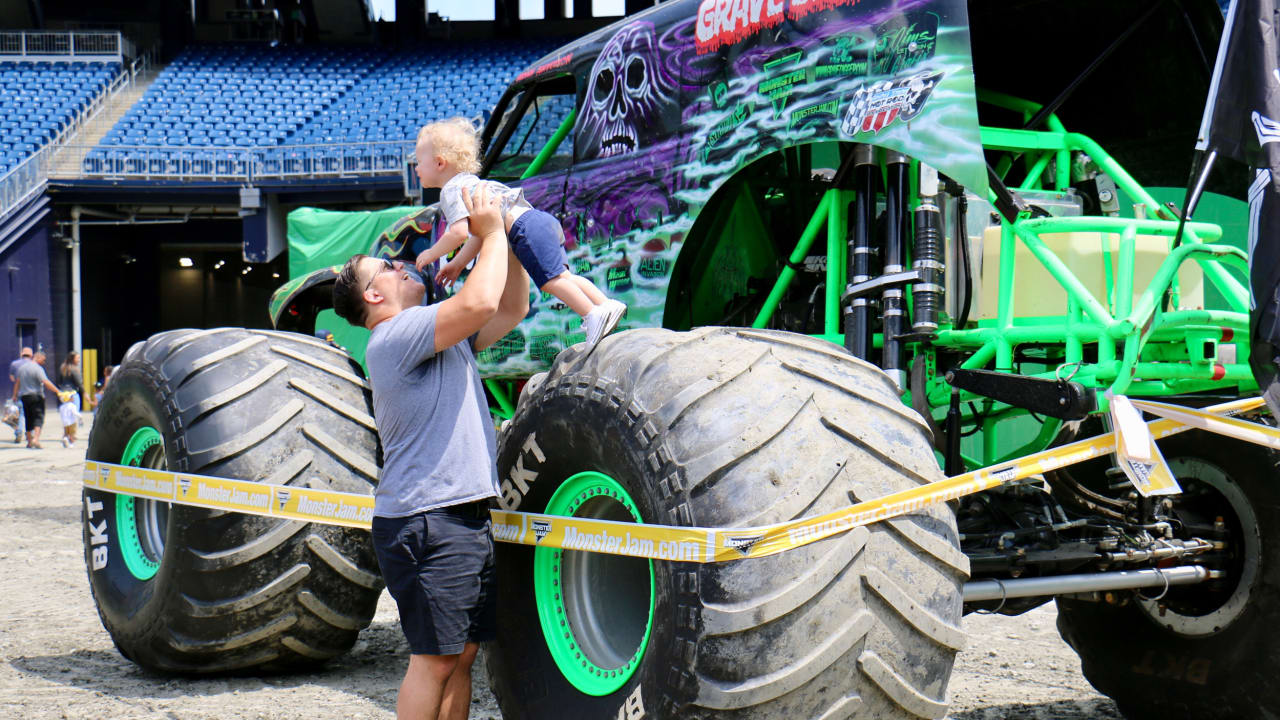 Patriots Go Behindthescenes Of Monster Jam