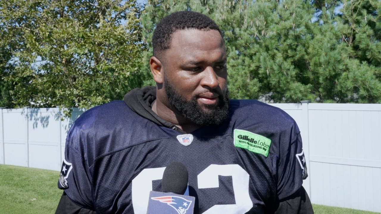 Patriots land run-stuffing defensive lineman Davon Godchaux