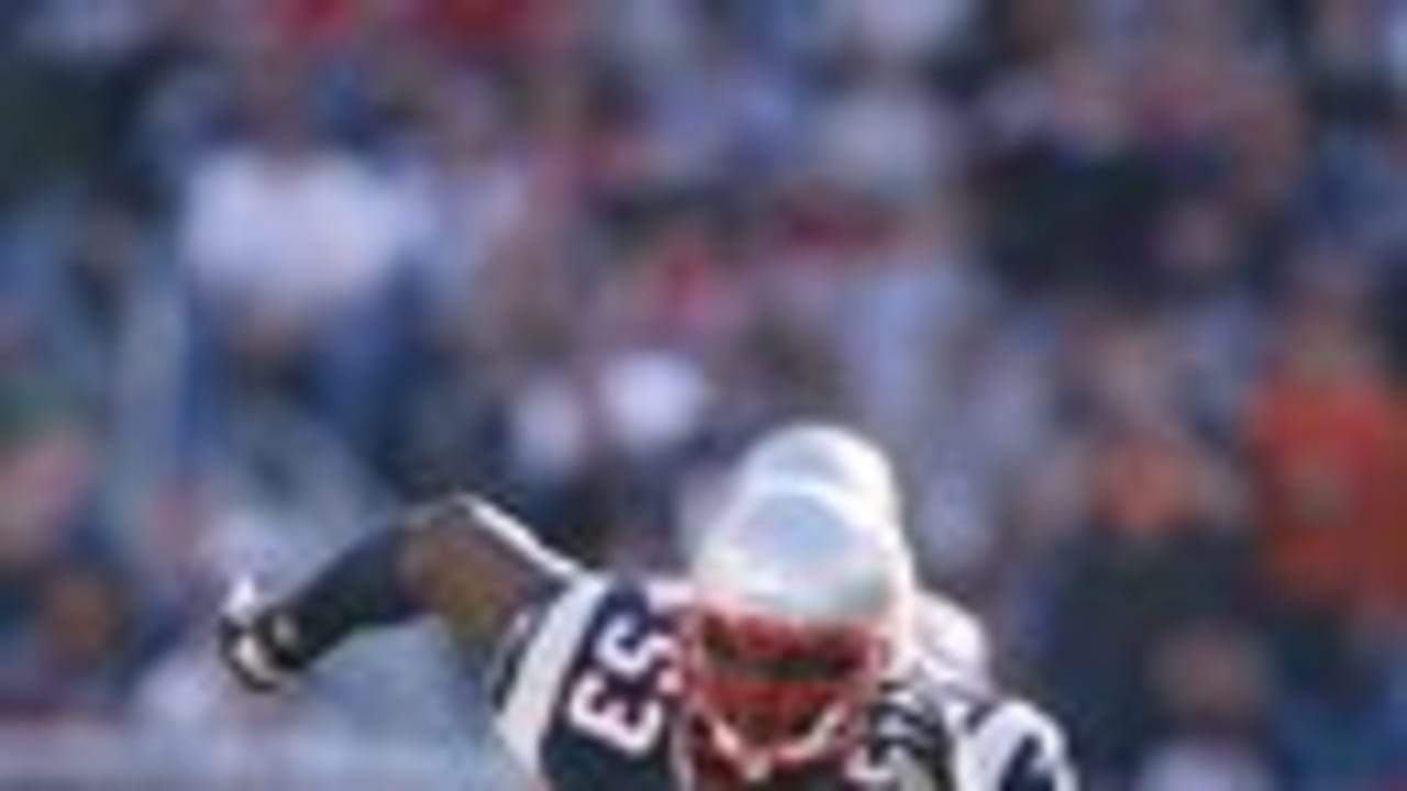 Patriots get Burgess from Ravens for pick