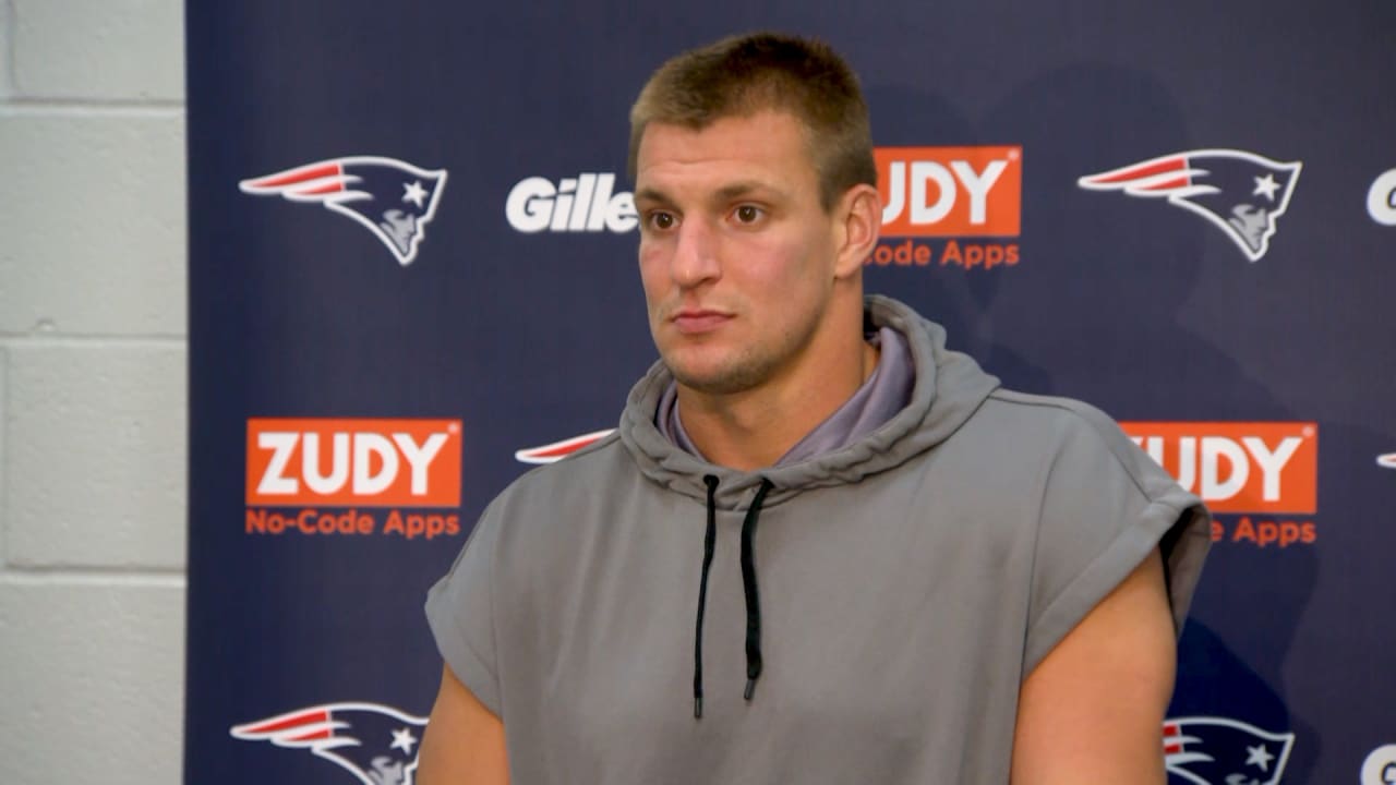 Rob Gronkowski 24/8: 'Cảm giác thật tuyệt khi được ra sân'