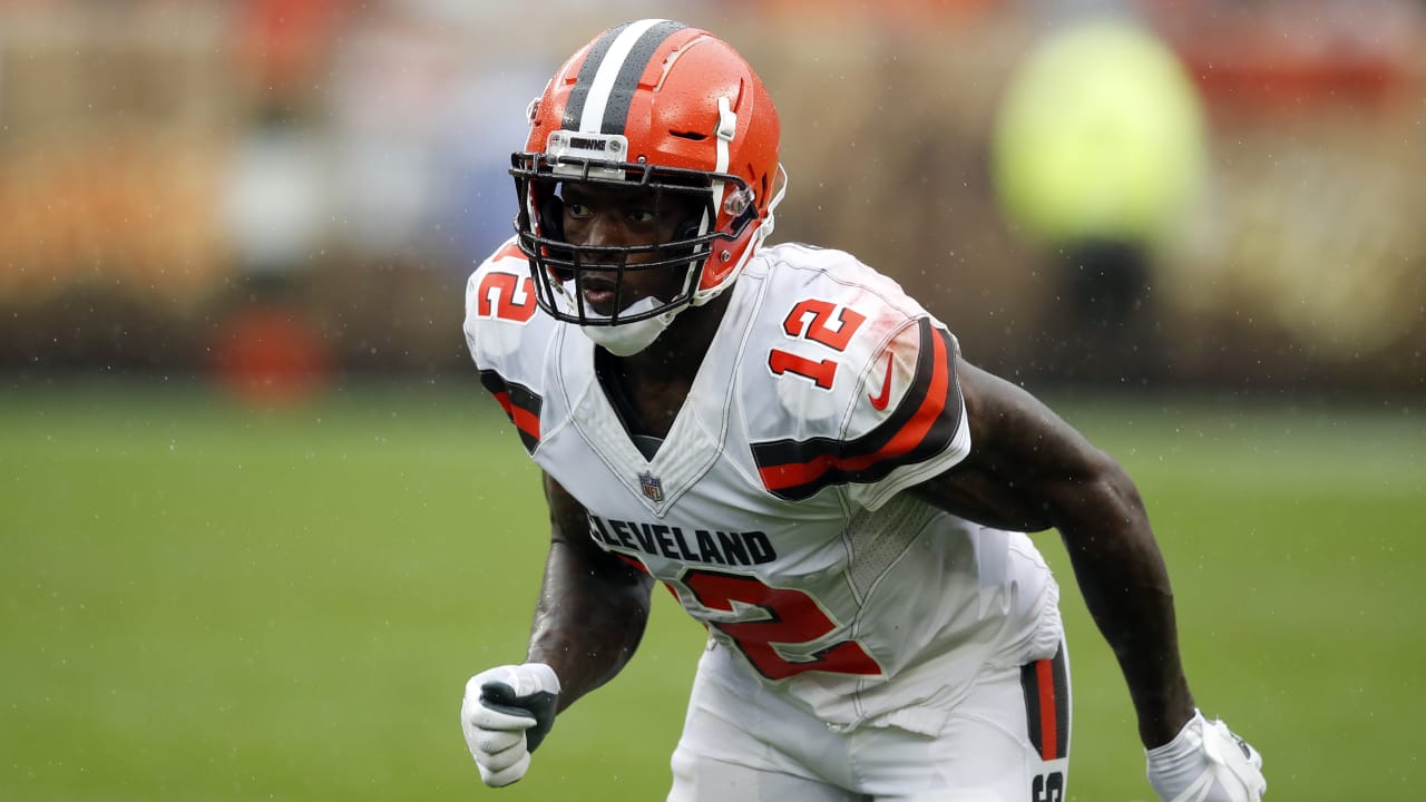 New England Patriots get Josh Gordon in trade with Cleveland