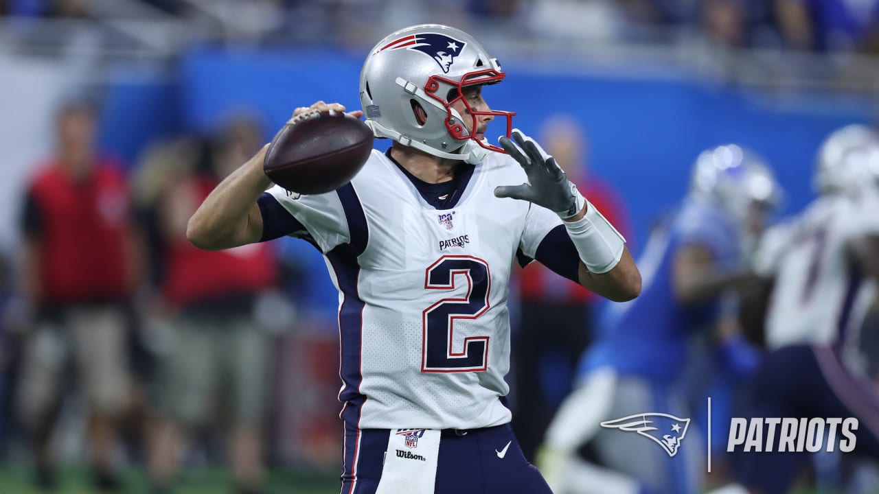 Report: Patriots bringing back quarterback Brian Hoyer