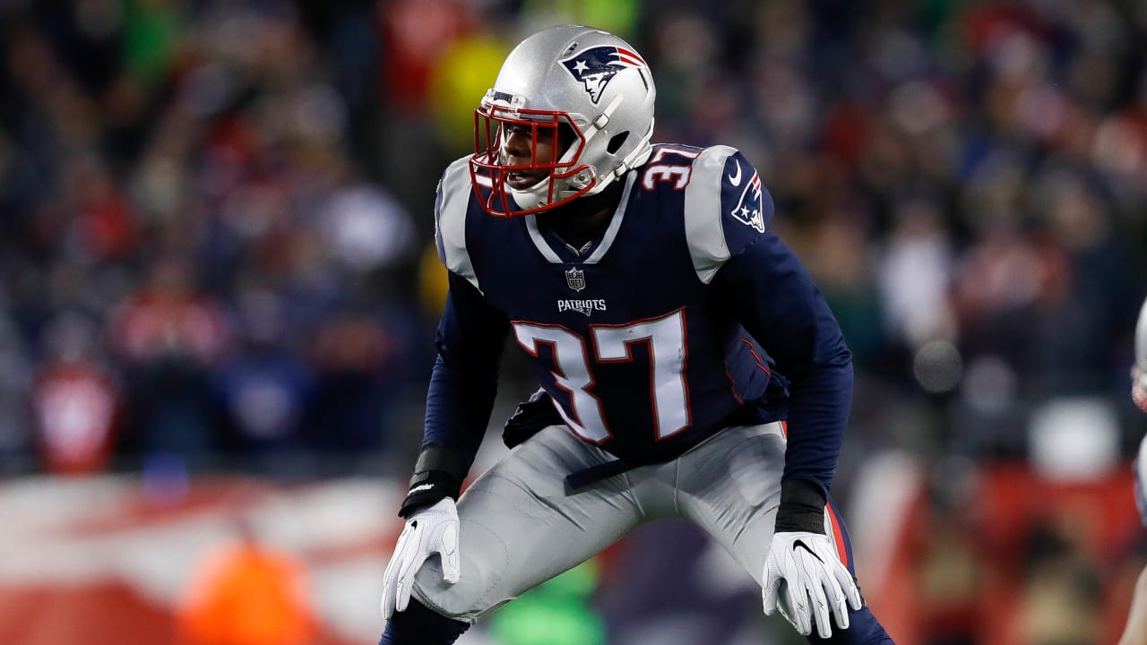 Patriots trade DB Jordan Richards to the Atlanta Falcons