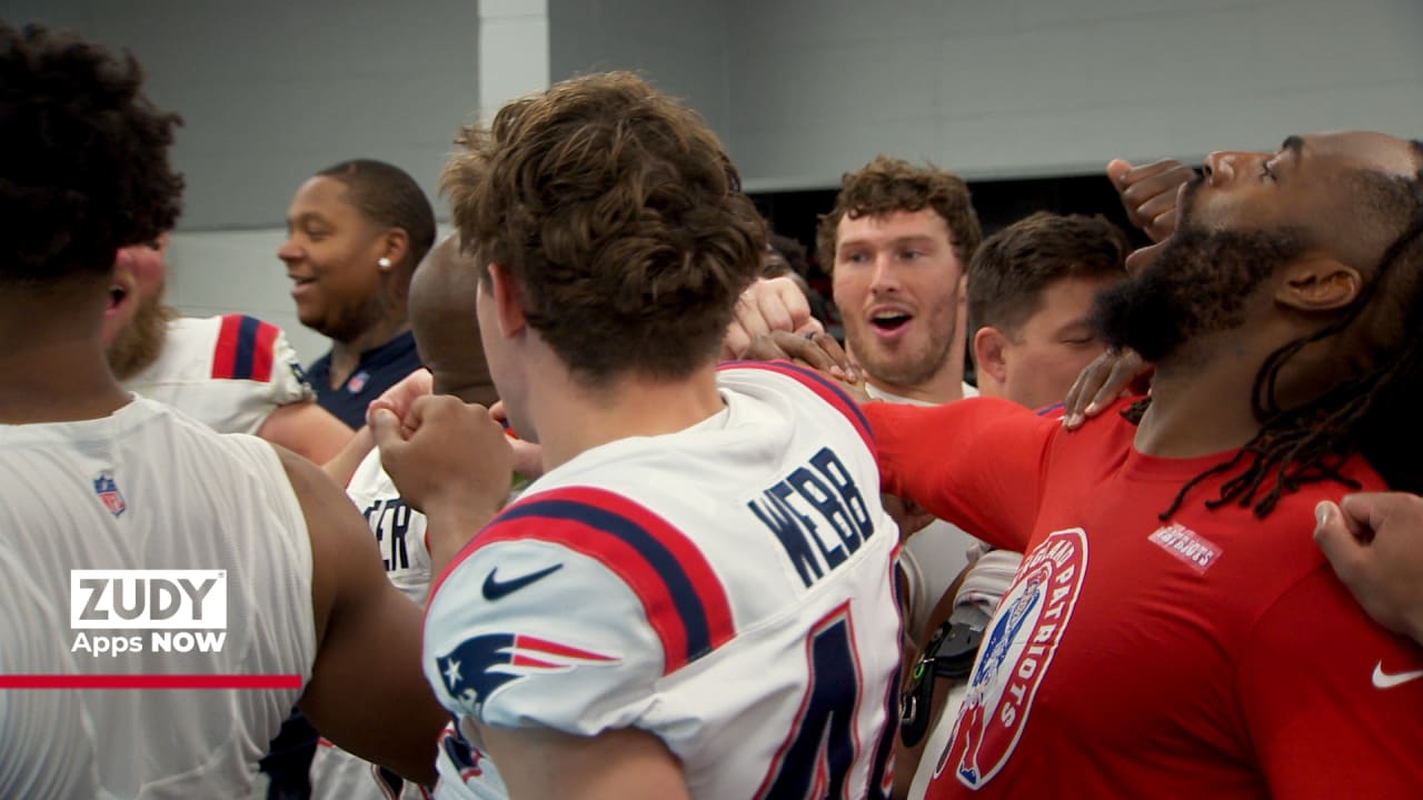 Watch Dallas Cowboys cheerleaders celebrating win in locker room