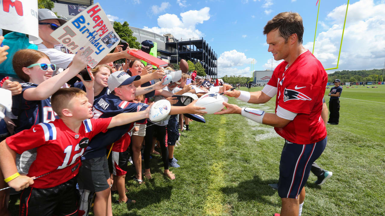 New England Patriots Alumni - Happy Birthday, Scott Zolak!