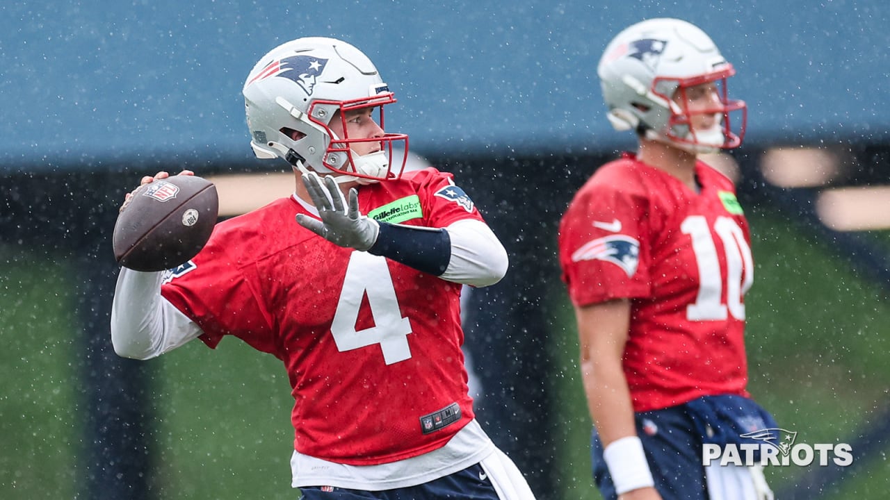 Patriots QB Mac Jones (ankle) limited at practice; rookie Bailey