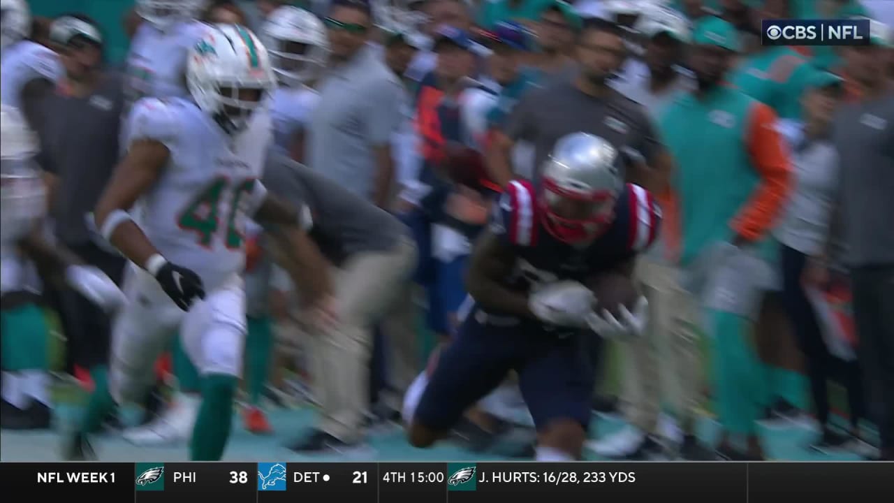 Mac Jones with a pass completion to Kendrick Bourne for a 41yard Gain