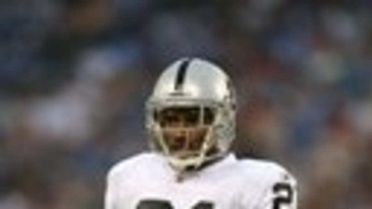 Cornerback Nnamdi Asomugha to retire from NFL as a member of the