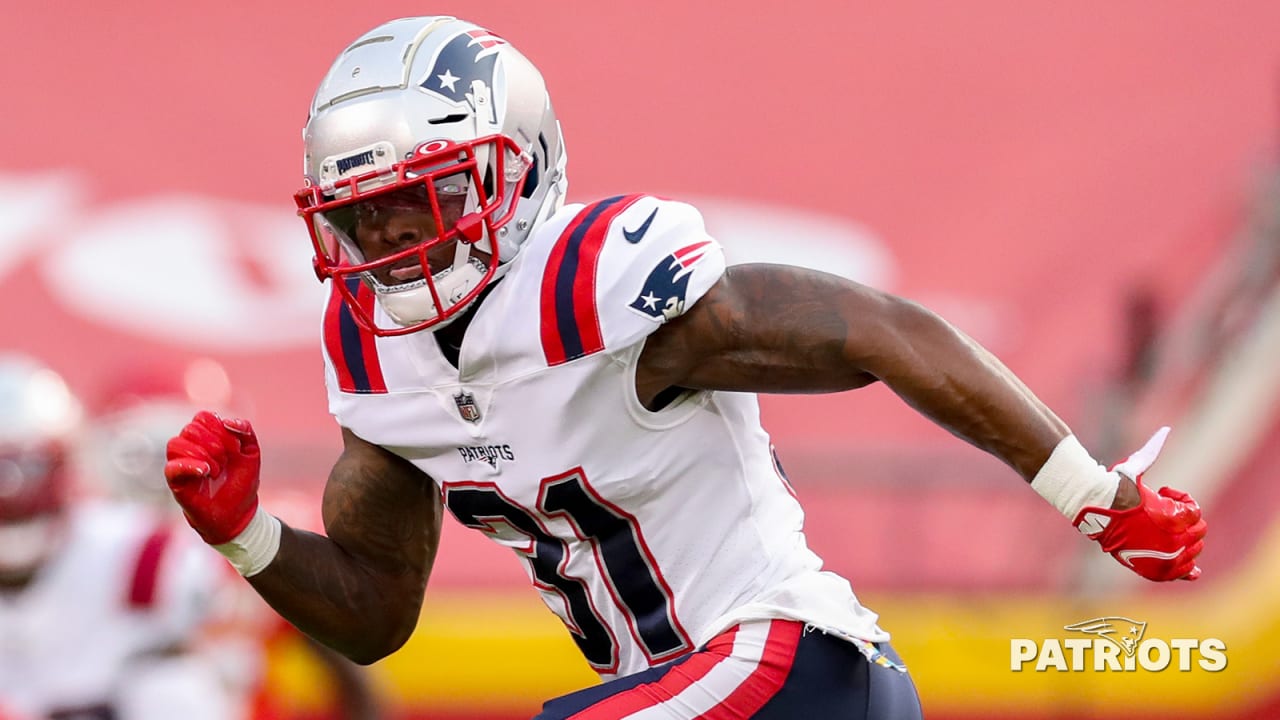 Analysis: Patriots Downgrade CB Jonathan Jones, WR Nelson Agholor to Out For Sunday's Game vs. Browns - Patriots.com