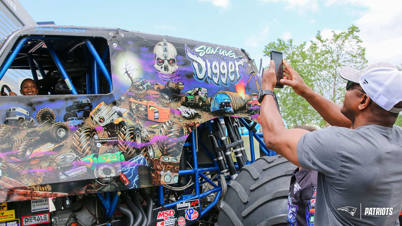 Monster Jam rides back into Baltimore