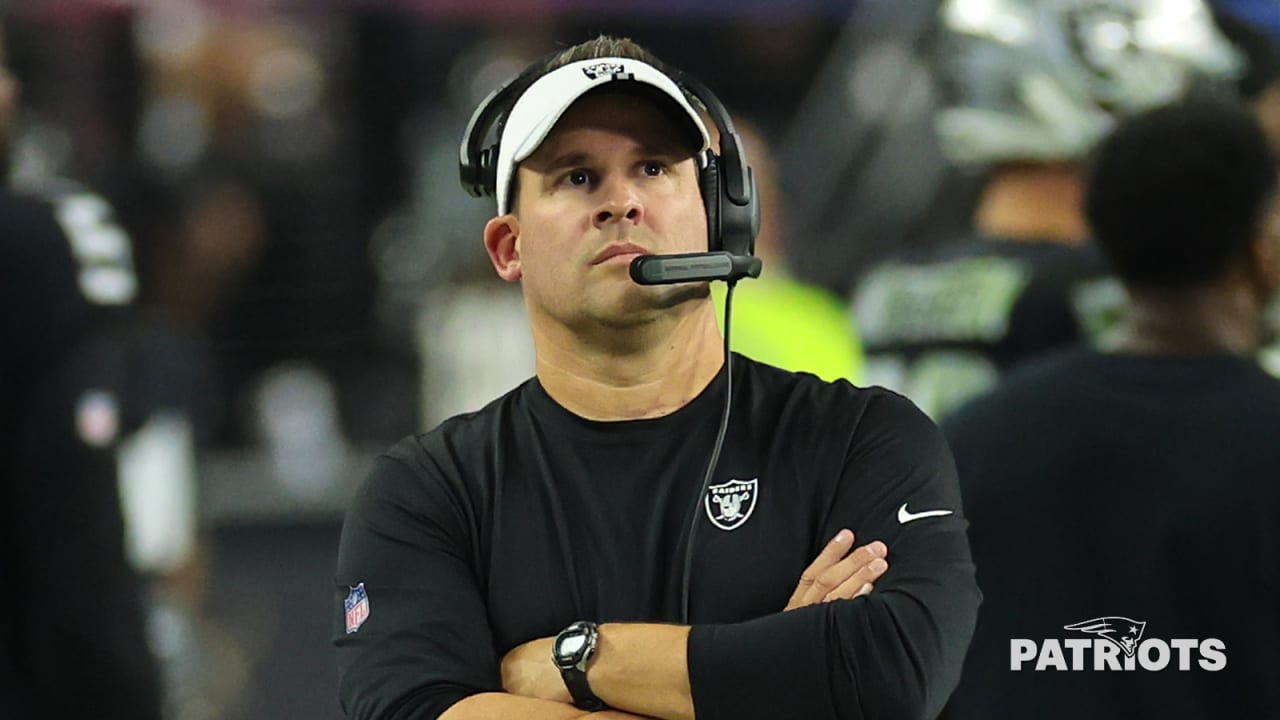 Raiders' Josh McDaniels has funny message for Tom Brady