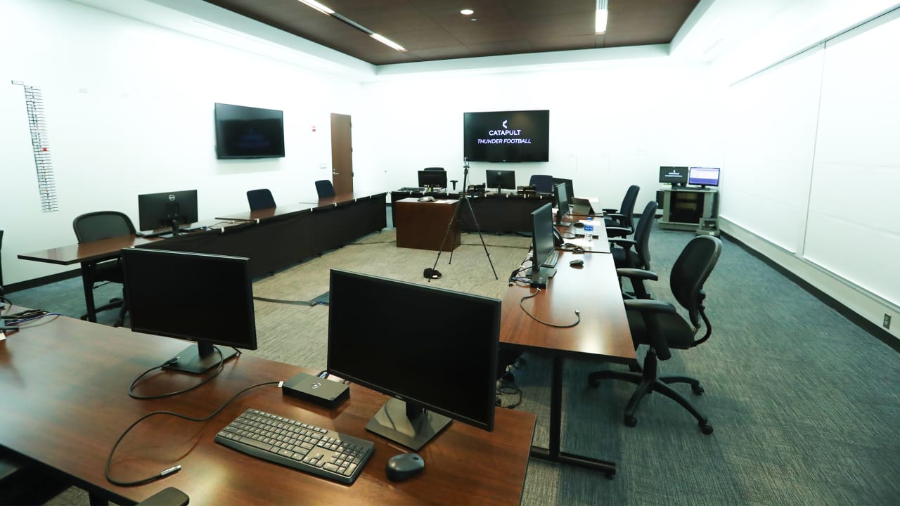 Photos Inside the Patriots Draft Room