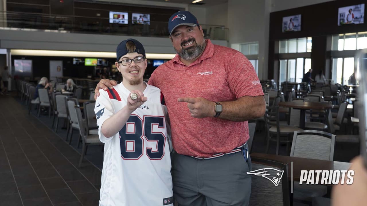 Illinois Pats fan returns to Gillette Stadium 10 years after Make-A-Wish