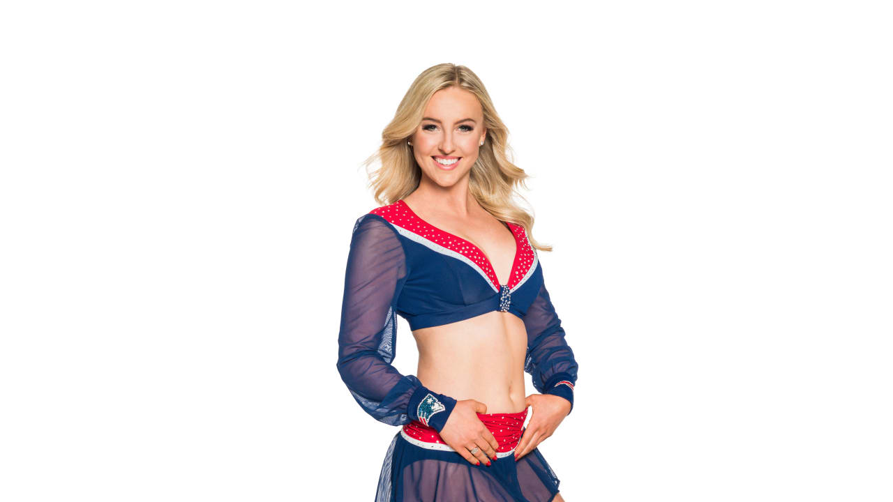 2019 New England Patriots Cheerleaders Full Lengths