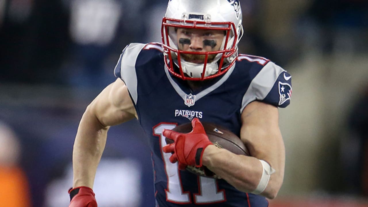 Julian Edelman Giving 'Insight' to Giants' WRs : Report