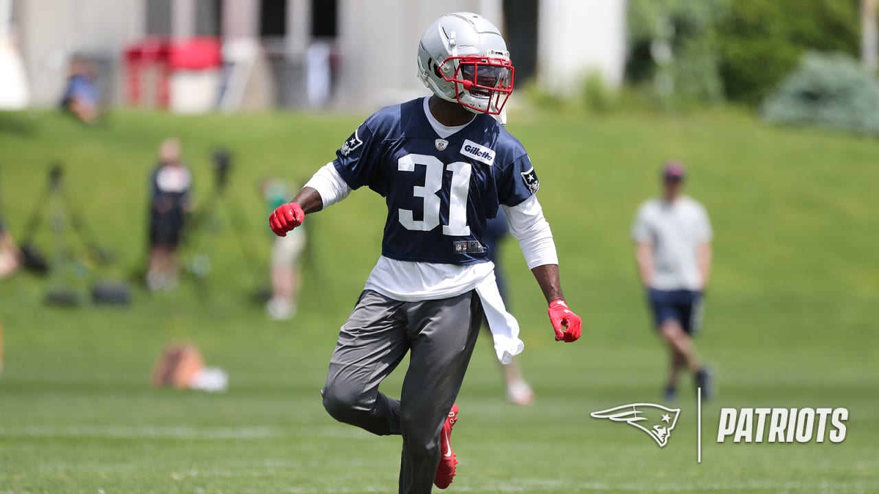 Jonathan Jones is ready to lead Patriots' next wave in secondary