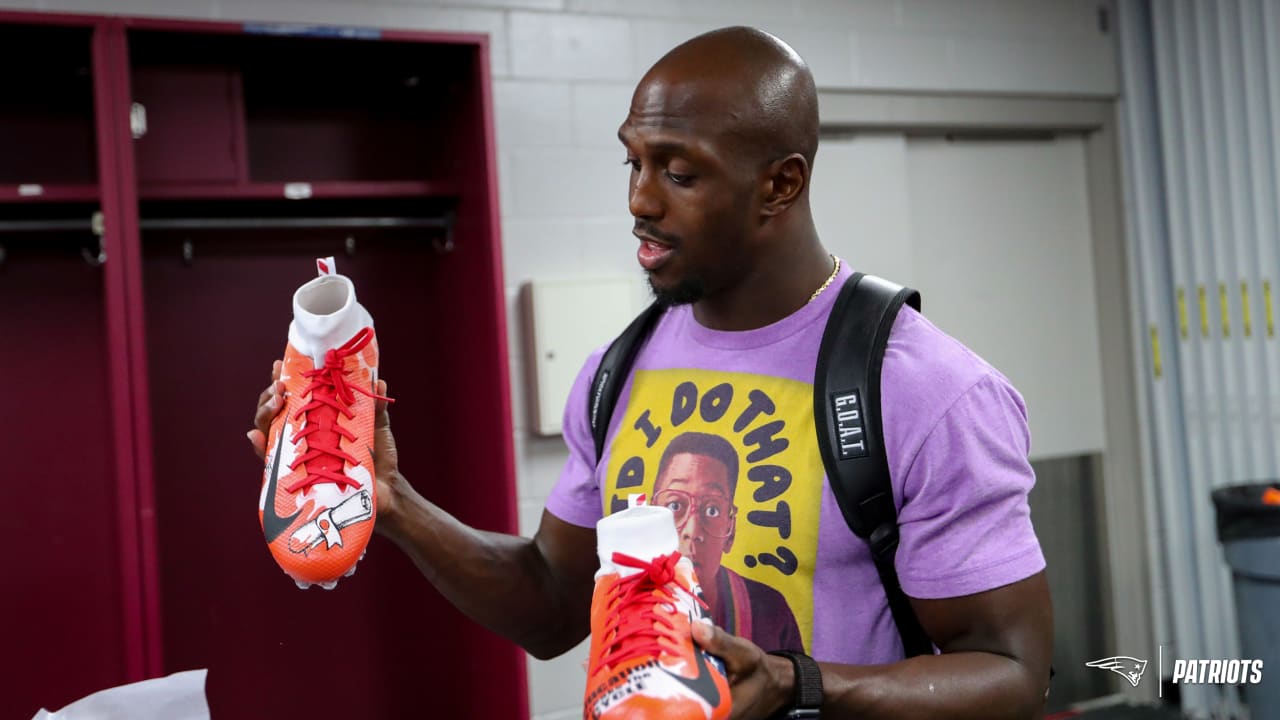 Wearing special cleats for a cause, McCourty scores fourth career TD