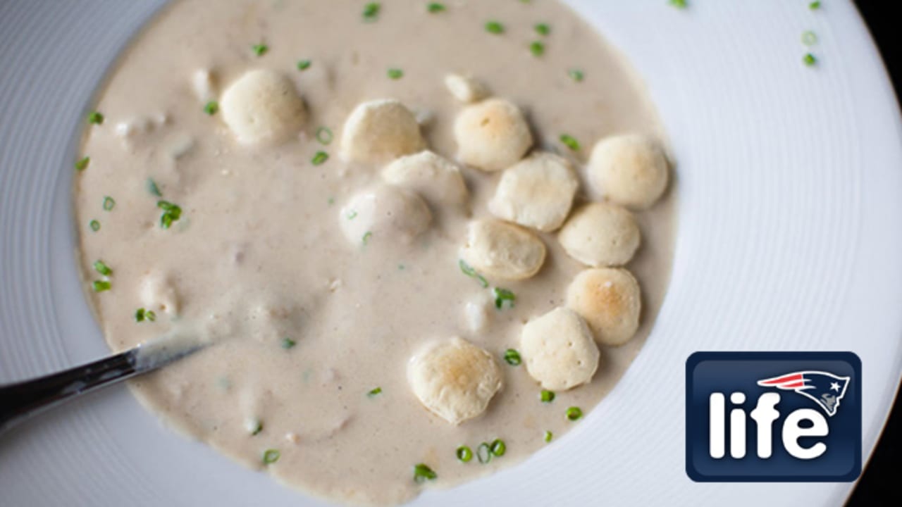 Game day recipe: Davio's clam chowder