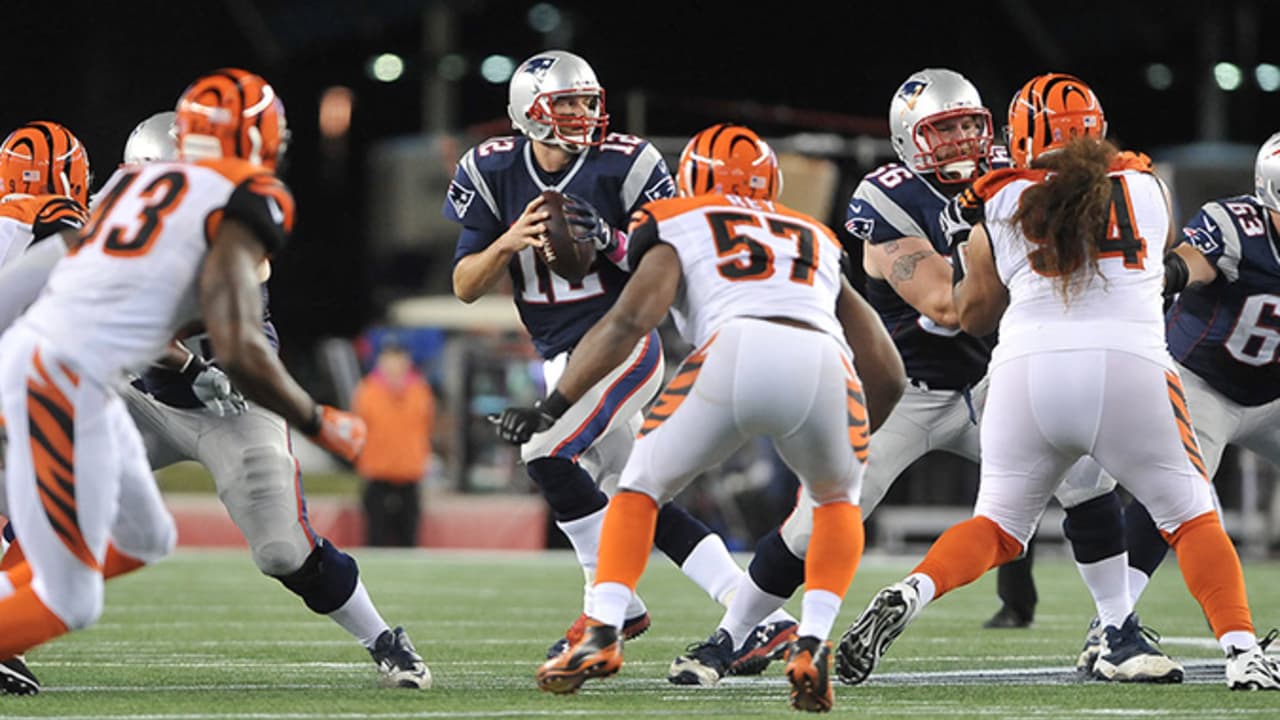Brady back in form, Patriots beat Bengals 43-17