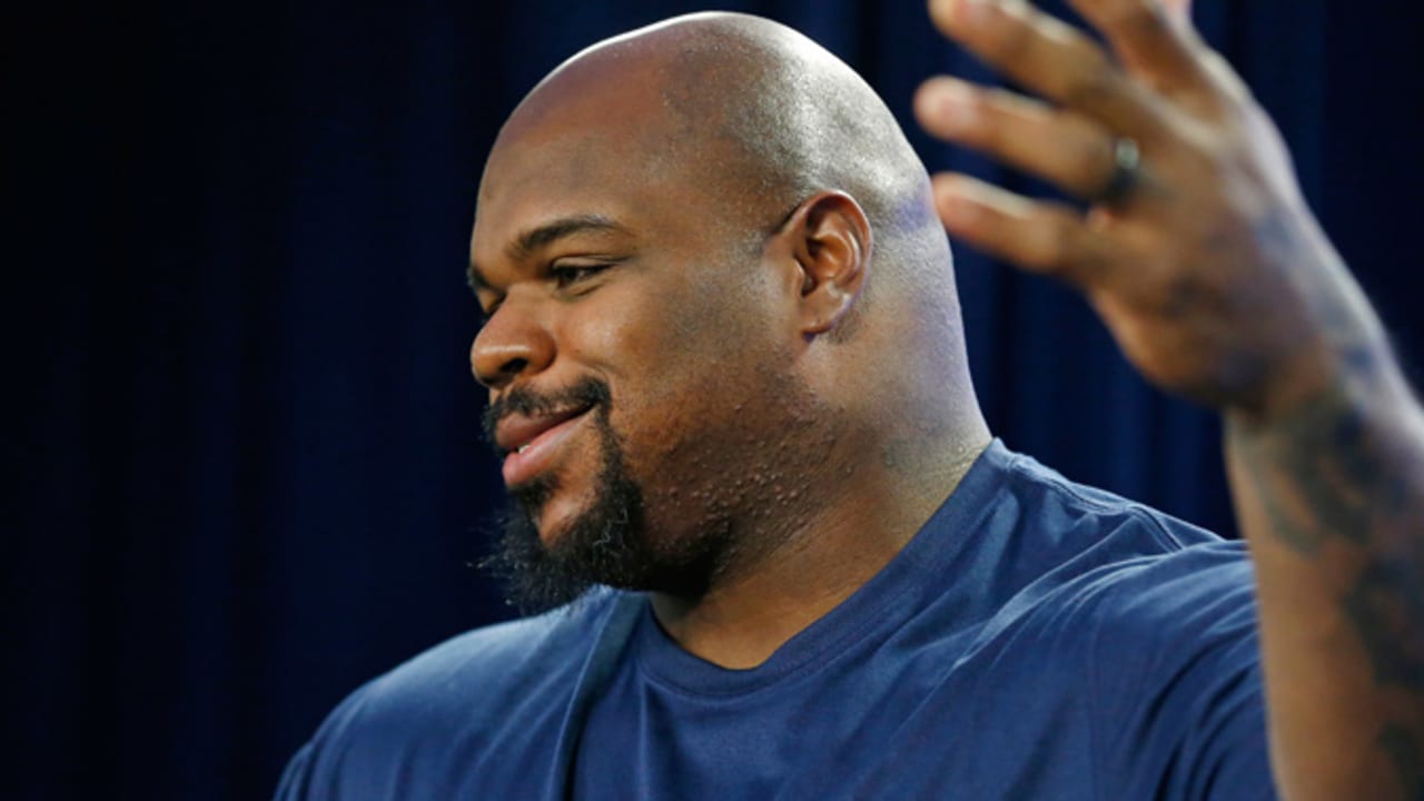 Man Wearing Wilfork Jersey Almost Misses Wilfork Encounter - CBS Boston